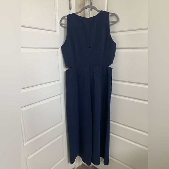 Greylin Artemis Navy Cutout Cropped Jumpsuit, Size Large - Picture 8 of 9